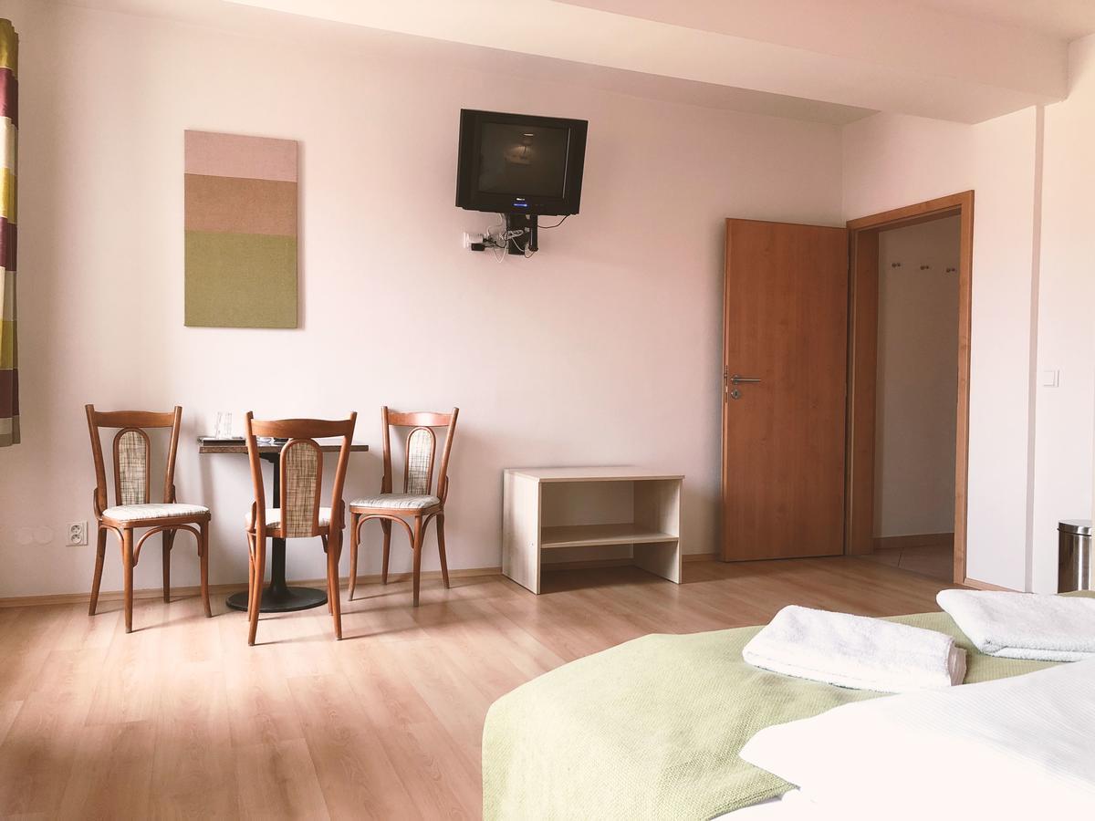 Penzion Solnice Znojmo Εξωτερικό φωτογραφία